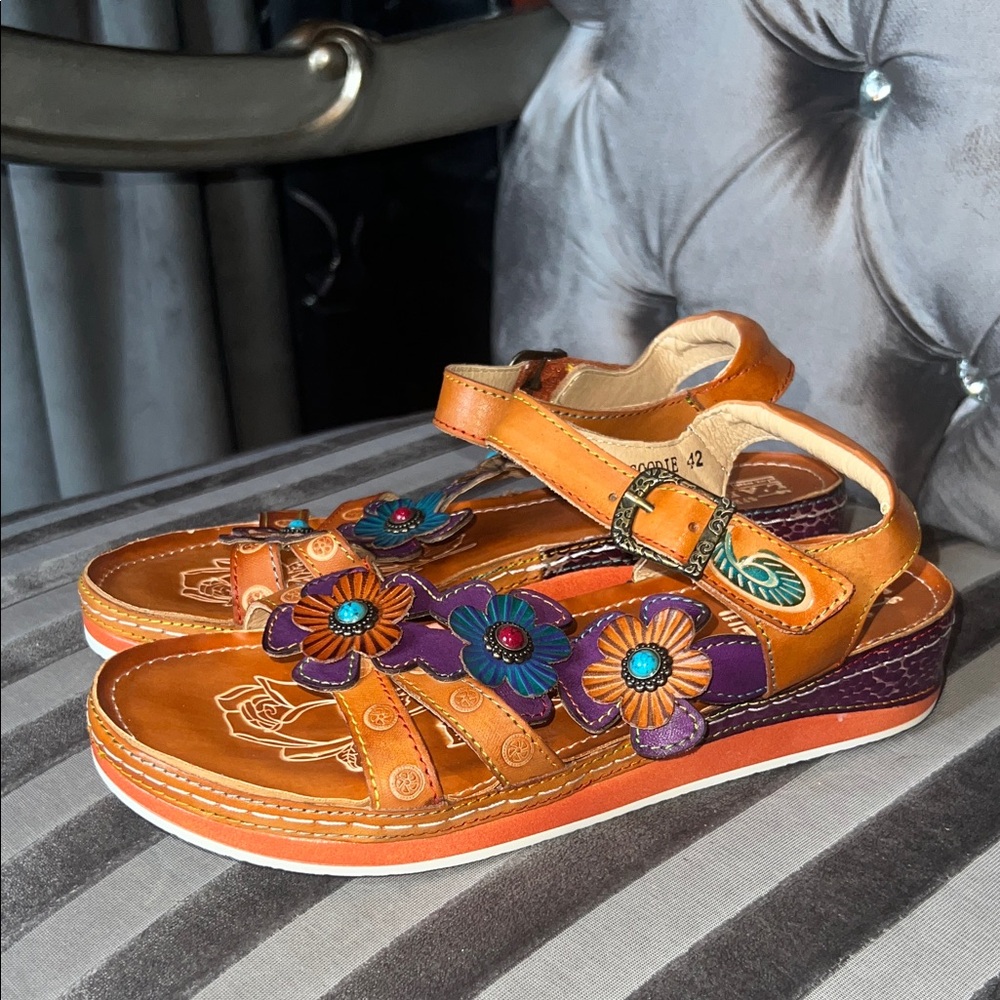 🏺 PREMIUM BOUTIQUE L’ARTISTE CHINO SECURE-STRAP SANDAL 🏺